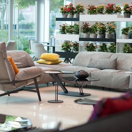 Athenaeum Palace & Luxury Suites Екстериор снимка