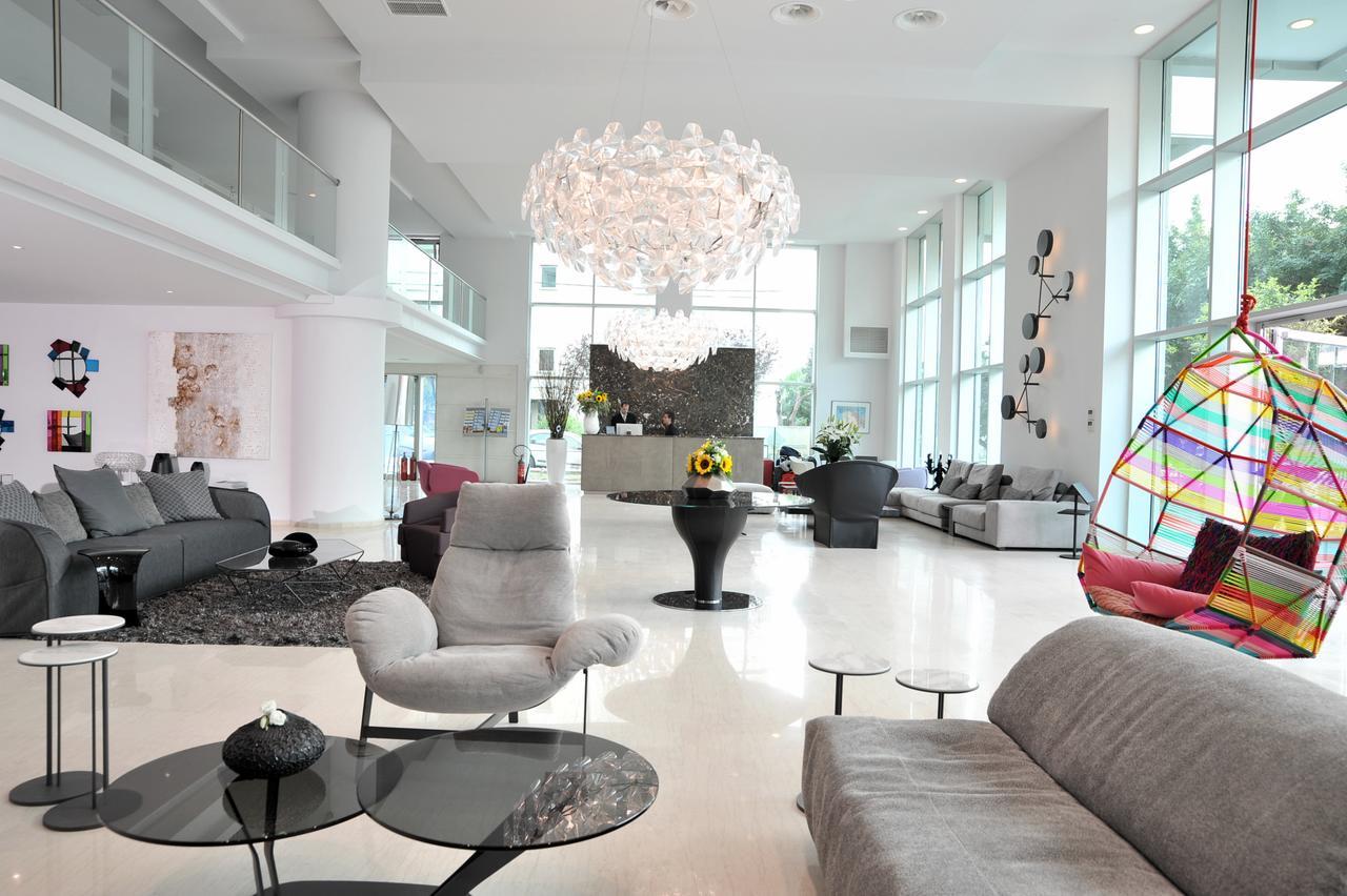 Athenaeum Palace & Luxury Suites Екстериор снимка